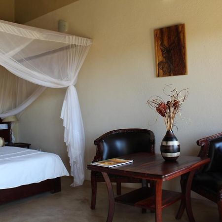 Okutala Etosha Lodge Outjo Ngoại thất bức ảnh
