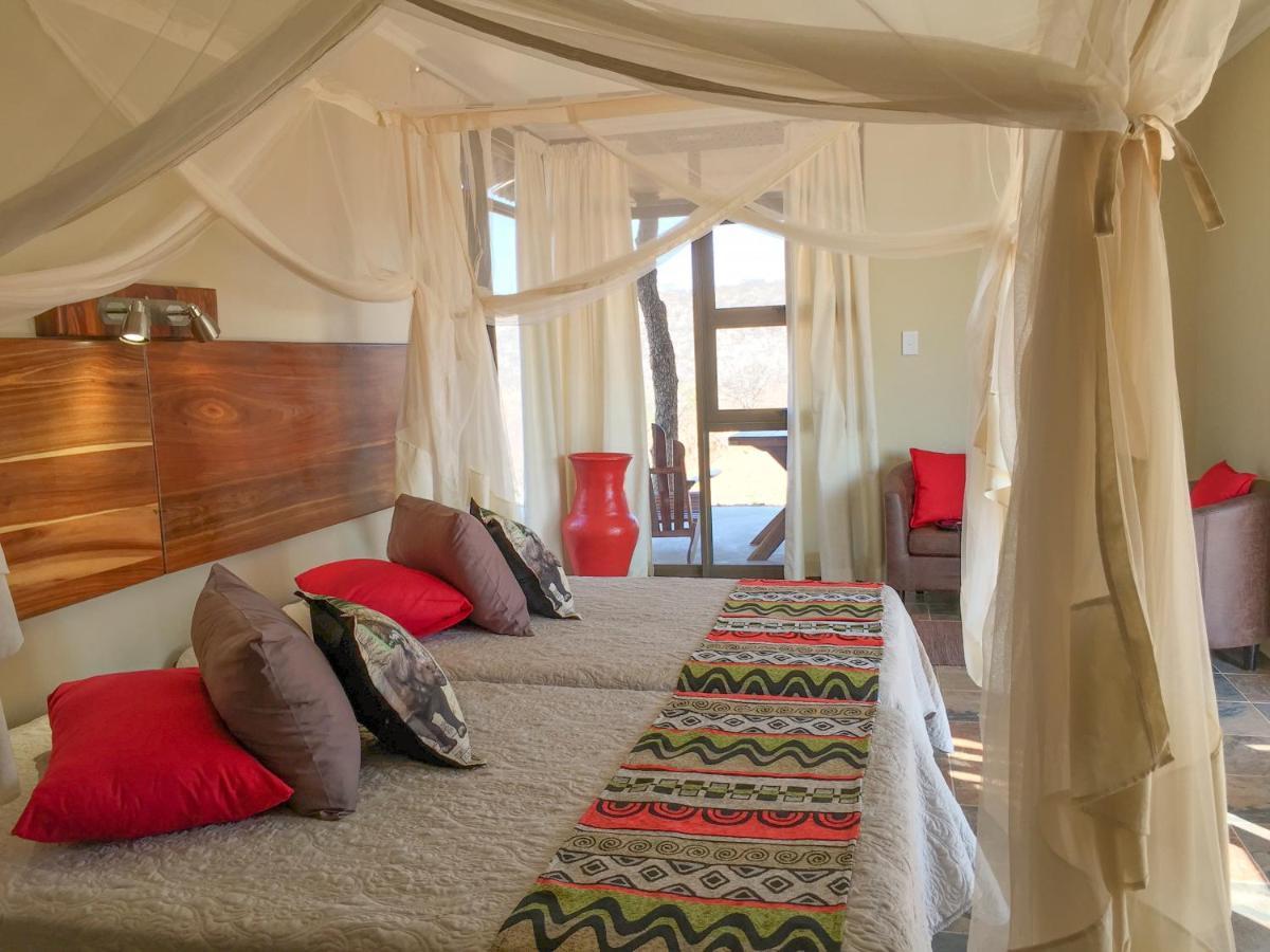Okutala Etosha Lodge Outjo Ngoại thất bức ảnh
