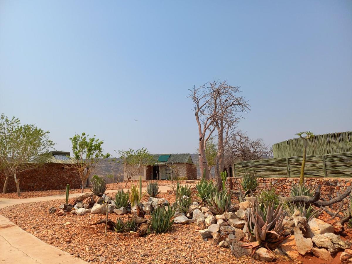 Okutala Etosha Lodge Outjo Ngoại thất bức ảnh