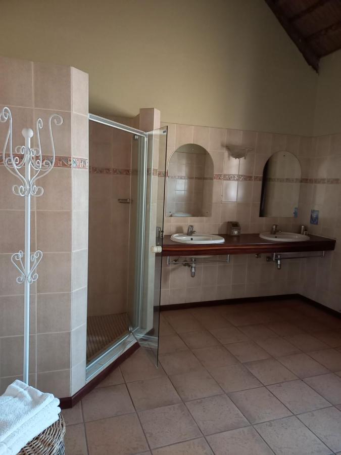 Okutala Etosha Lodge Outjo Ngoại thất bức ảnh